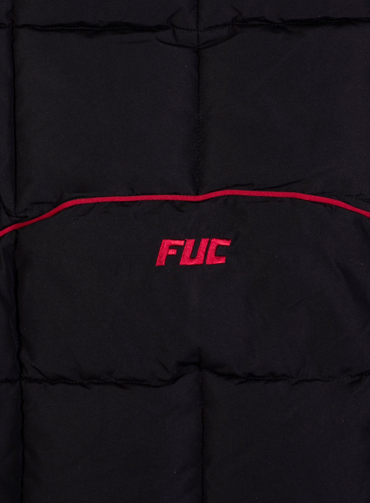 Blocked Puffer Jacket Black/Red